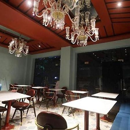 Fabhotel Prime The Seven Seeds New Delhi Exterior photo